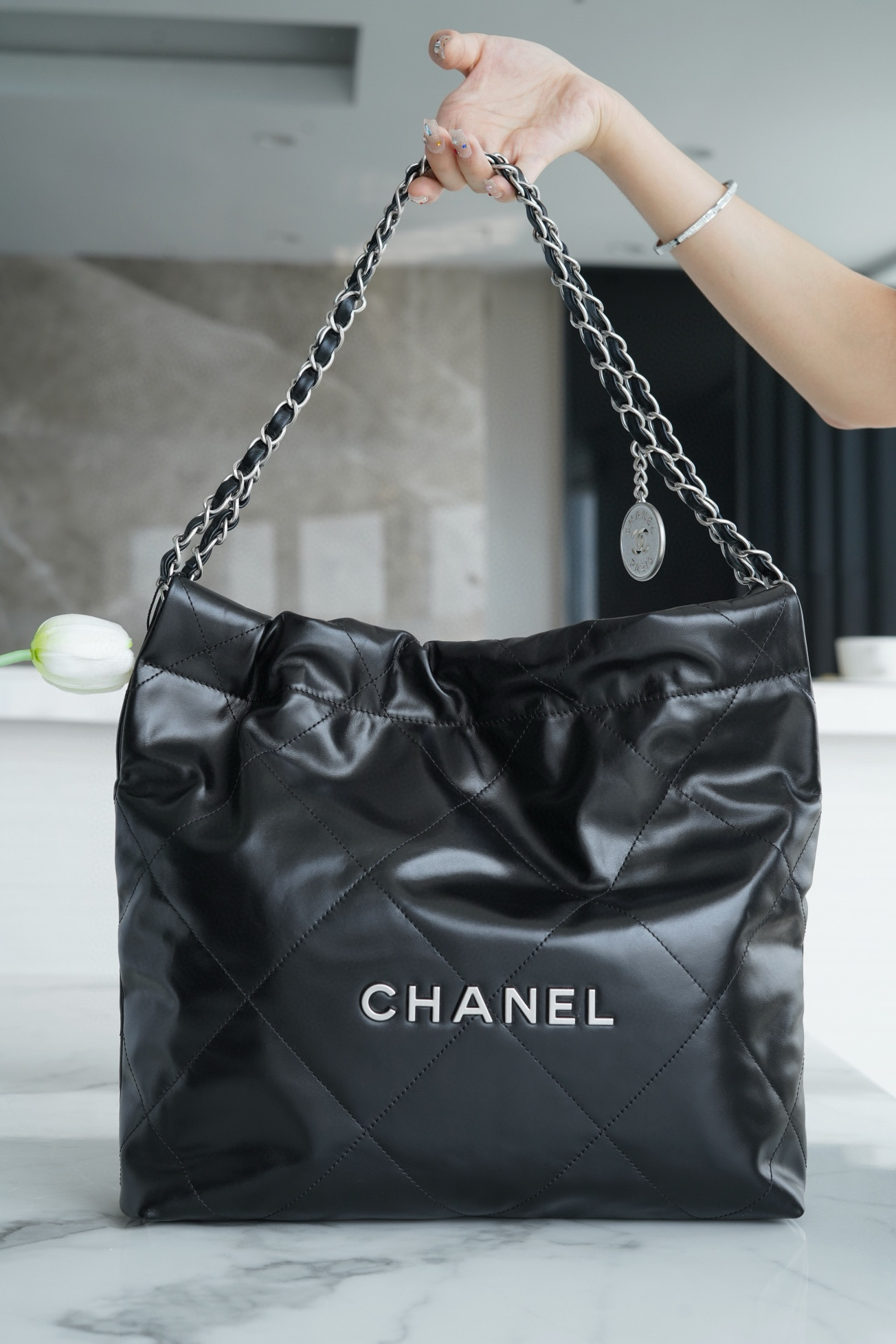 샤넬 Chanel 22P 22Small Handbag AS3260 Black silver 35cm