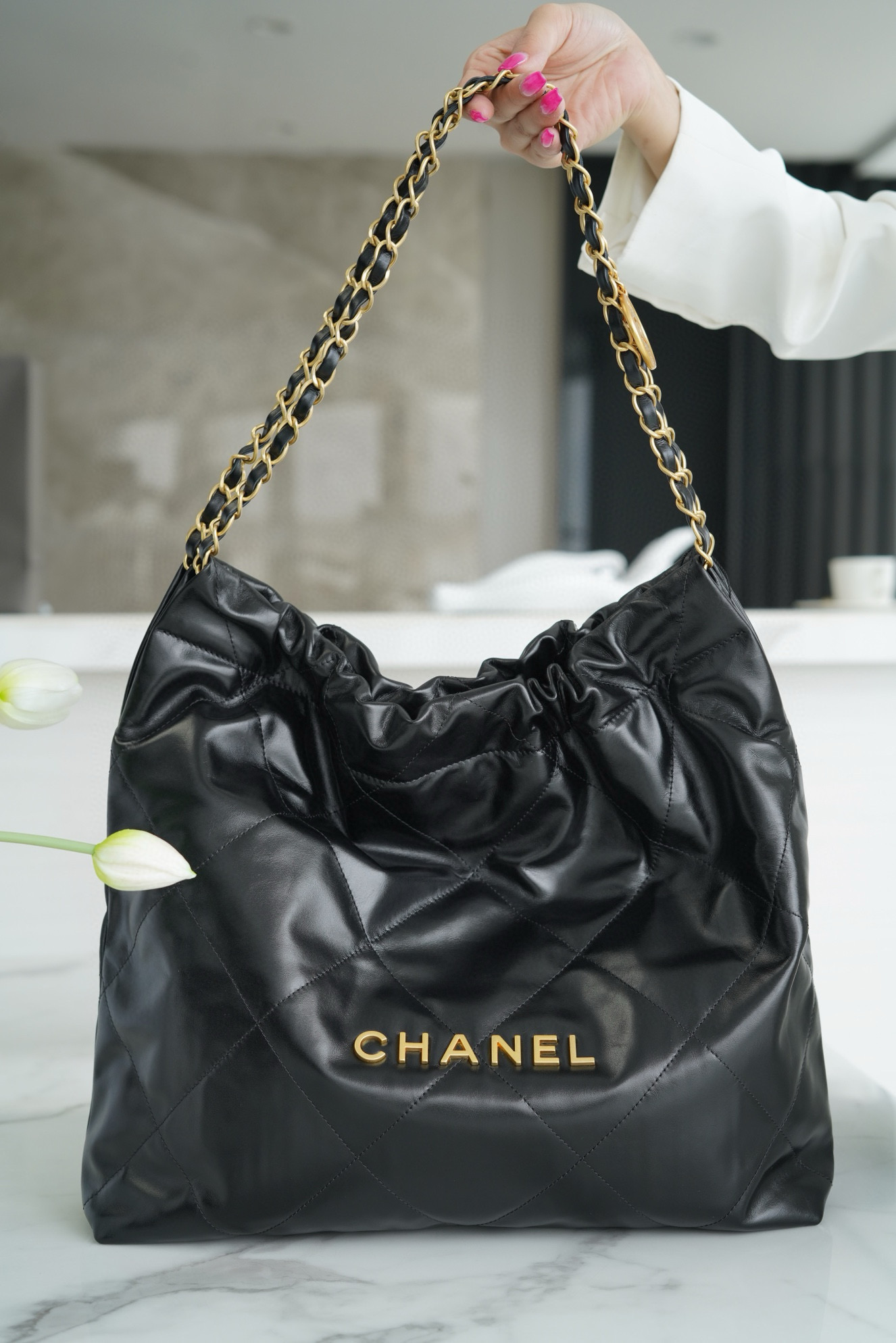 샤넬 Chanel 22P 22Medium Handbag AS3261 Black gold 39cm