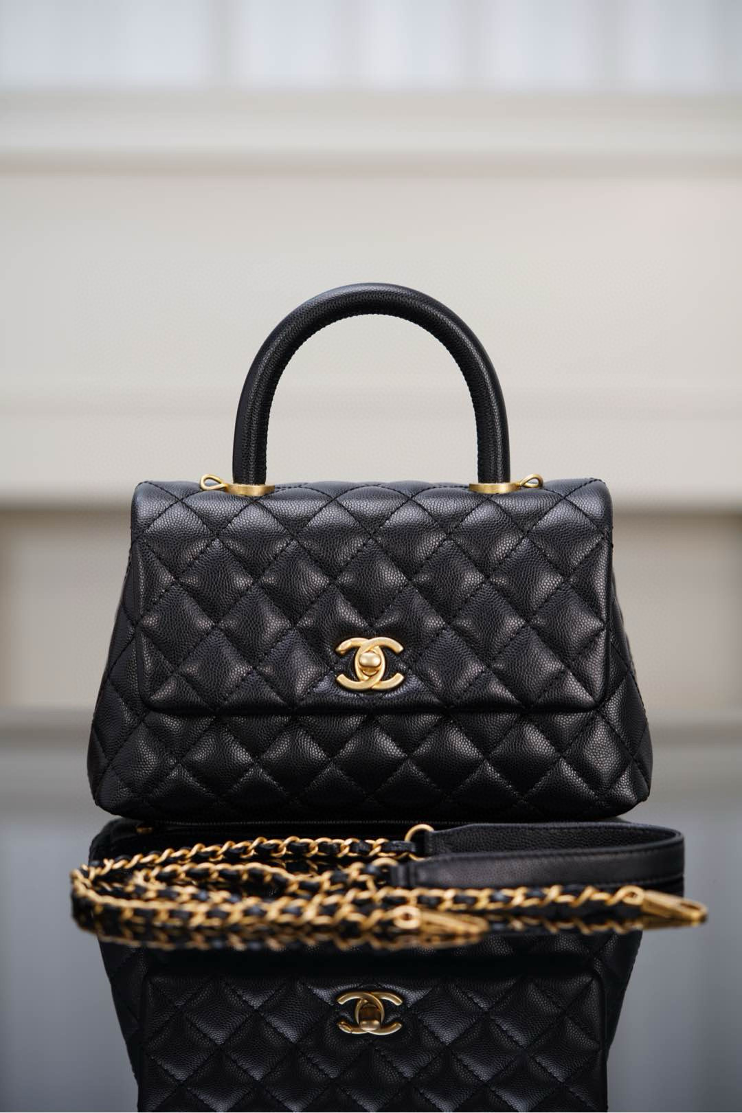 샤넬 Chanel Small CoCo Handle Flap Bag A92990 Black 24cm