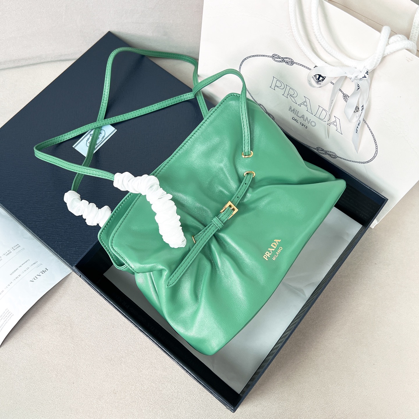 프라다 Prada 1BG586 다다 스몰 나파 가죽 핸드백 25CM