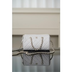 샤넬 Chanel 25P Chain Handle Bowling Bag White 18.5cm