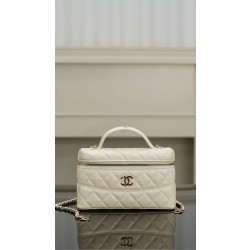 샤넬 Chanel 25c LP Long Vanity with chain Beige 17cm