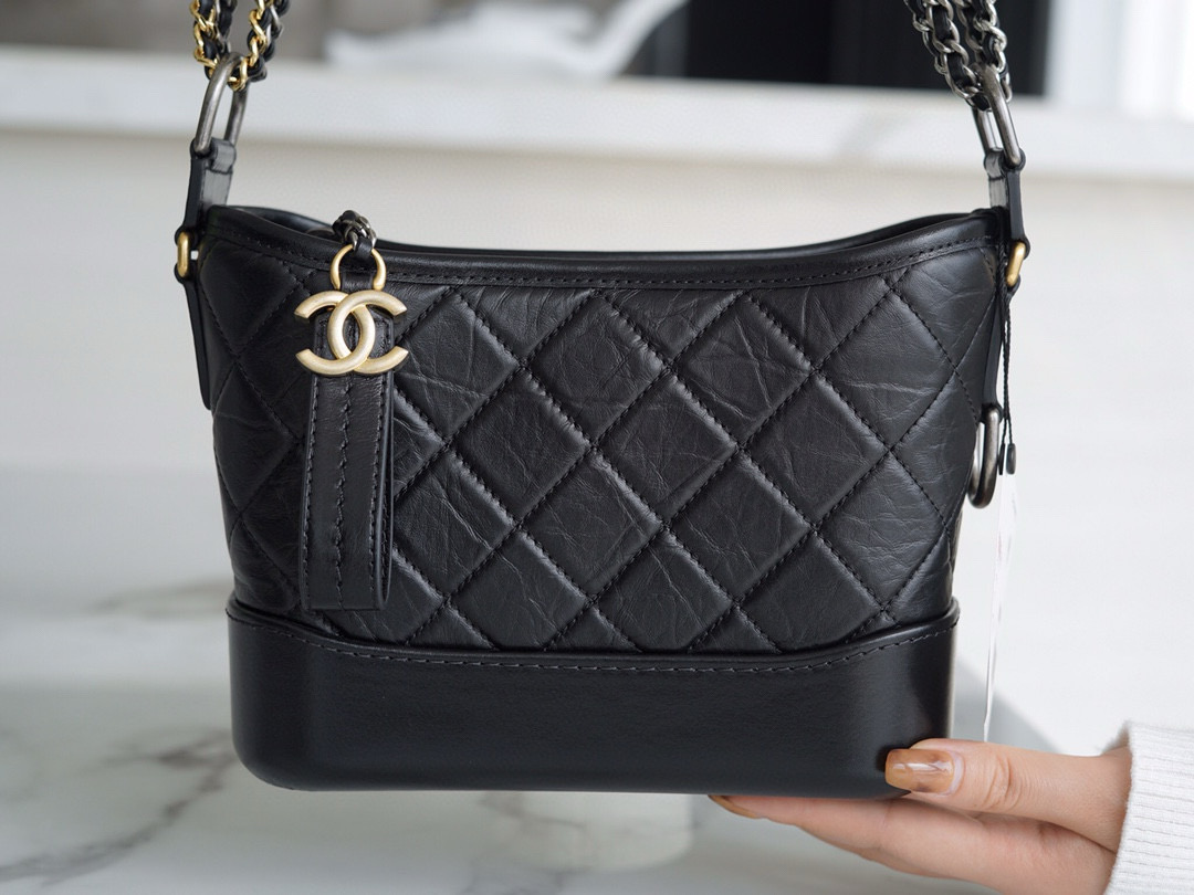 샤넬 Chanel Gabrielle Small Hobo Bag A91810 Black 20cm