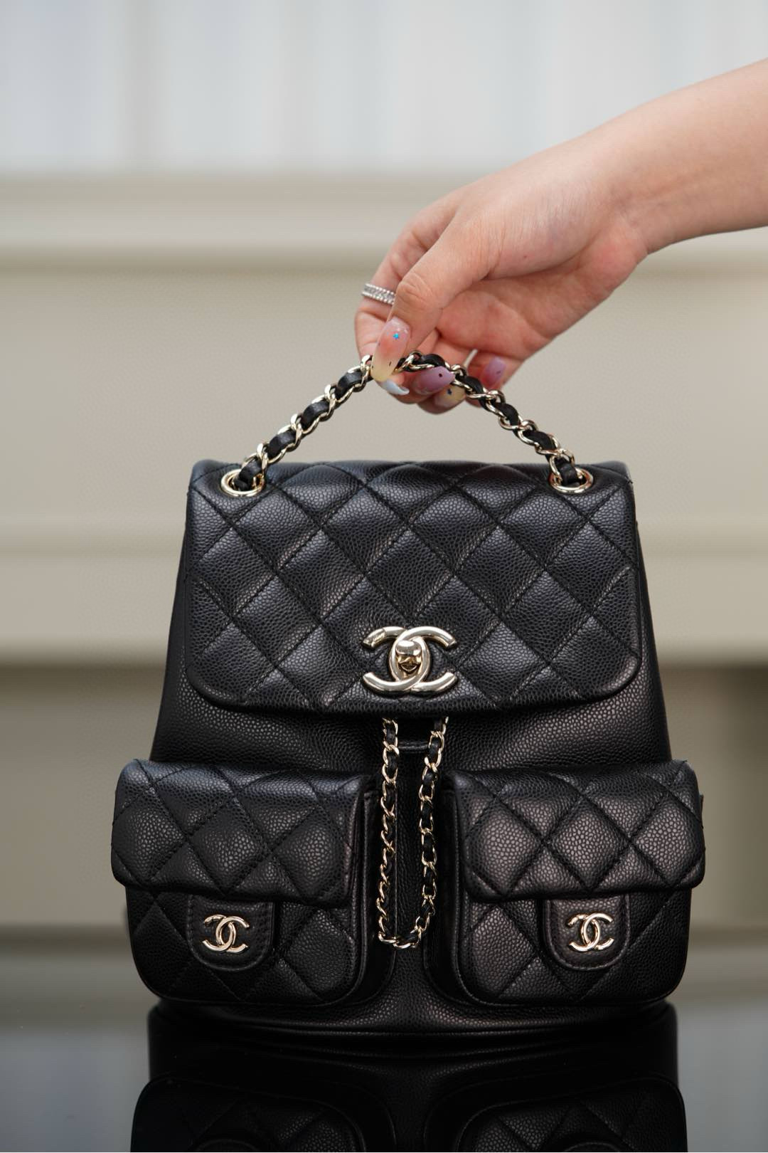 샤넬 Chanel 24A Duma Backpack Black 20.5cm