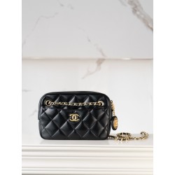 샤넬 Chanel 24k Small  Camera Case Black 18cm