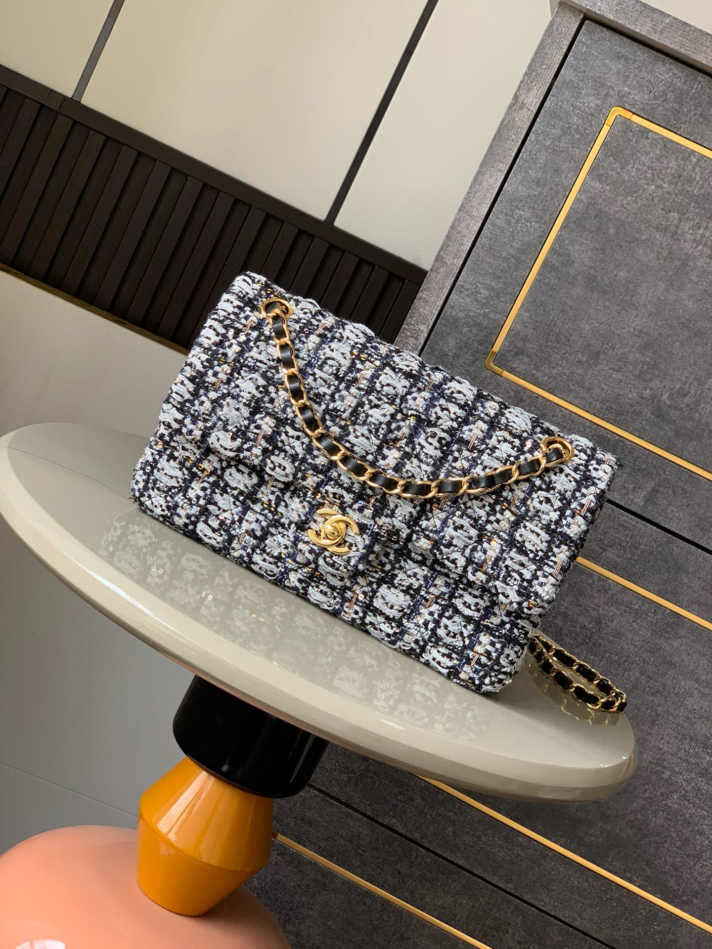 샤넬 Chanel Medium Classic Flap Bag Black 25.5cm