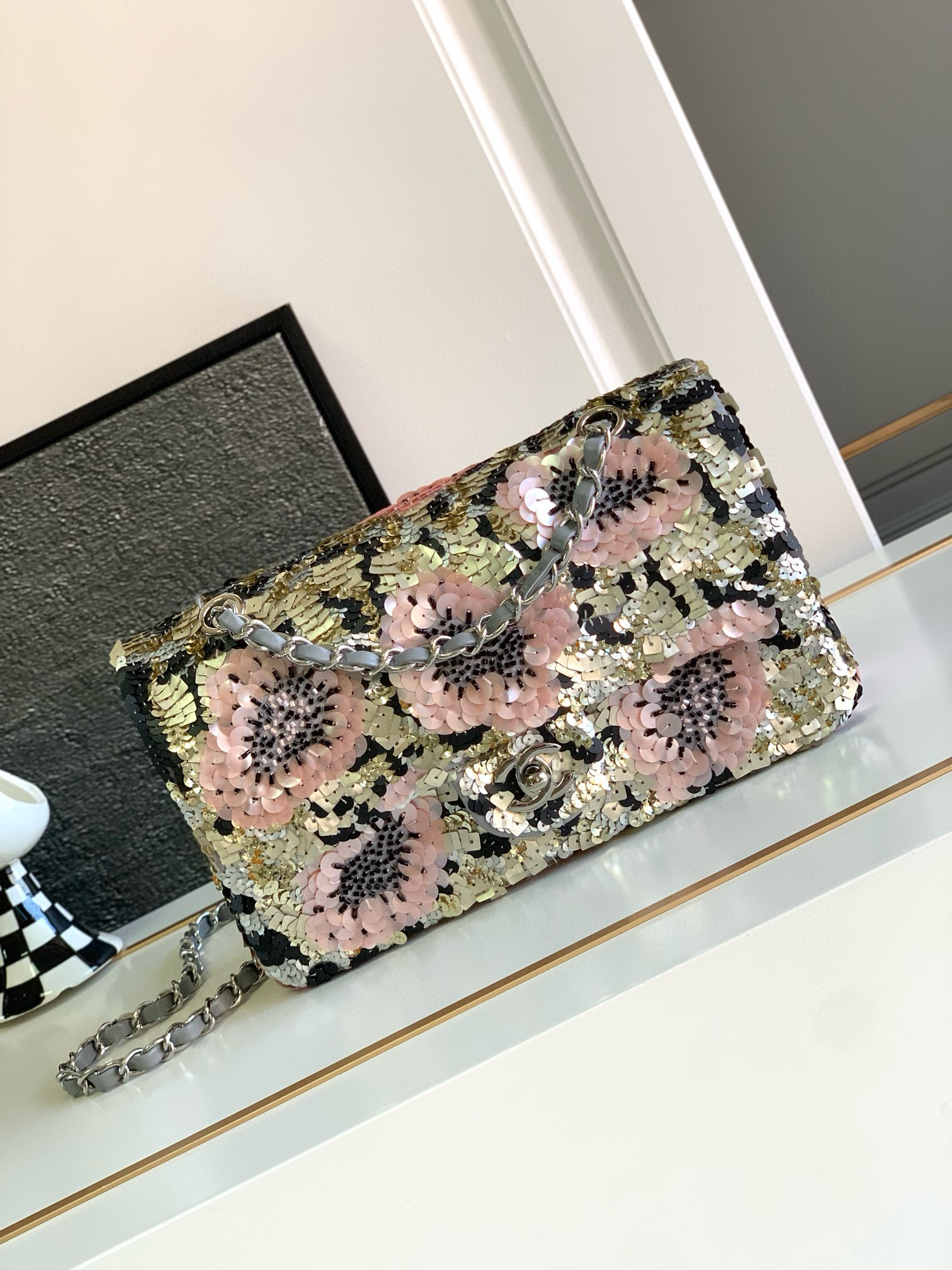샤넬 Chanel 22p Medium Classic Flap Bag 25.5cm