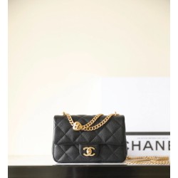 샤넬 Chanel 24P Mini Flap Bag C-041 Black 20cm
