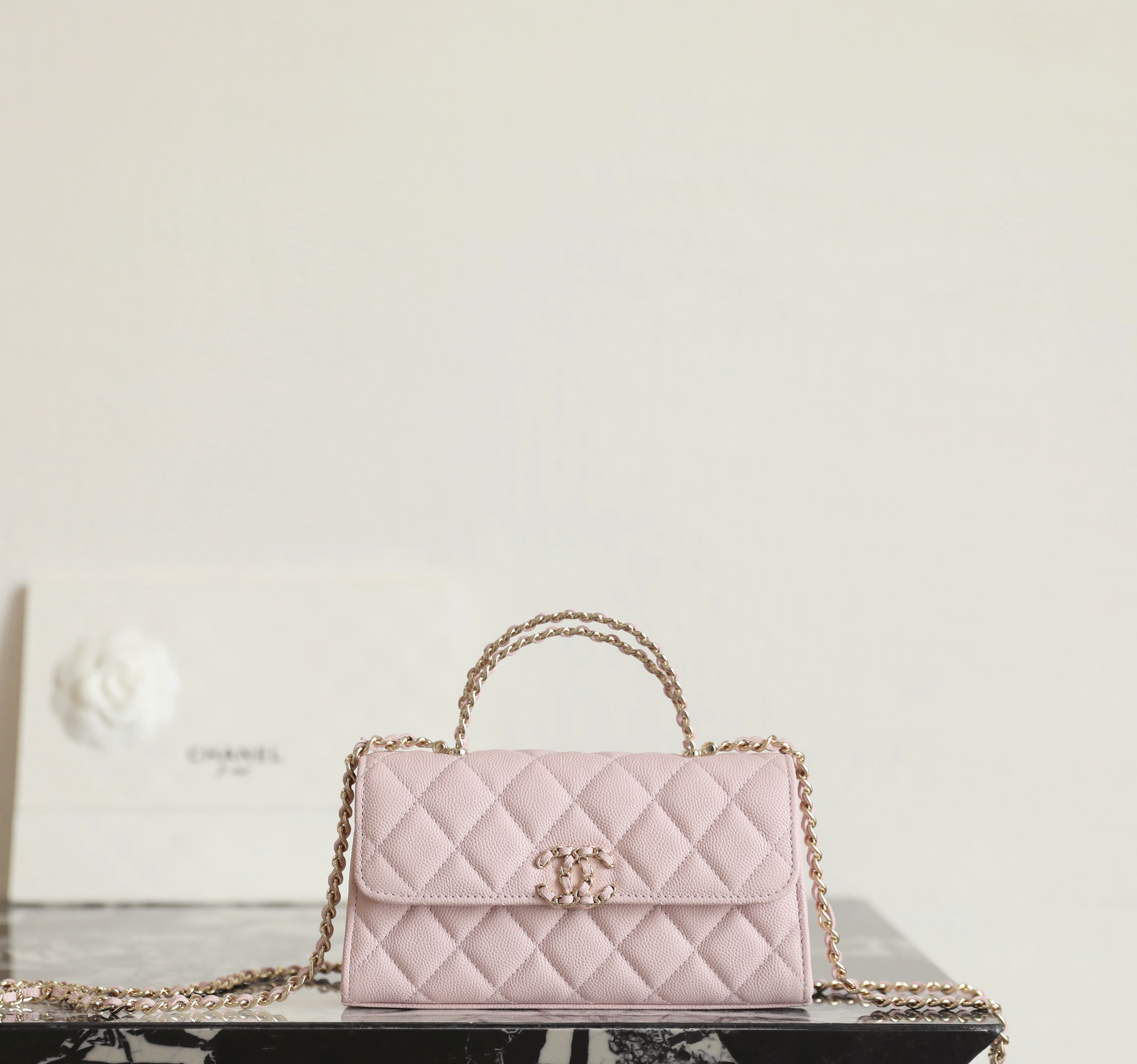 샤넬 Chanel 25s AP3238 Flap Phone Holder with Chain C-511 Pink 18cm
