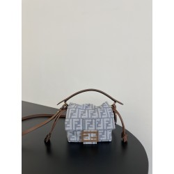 펜디 FENDI 8BS105 Mamma Baguette  Mini Bag 16CM