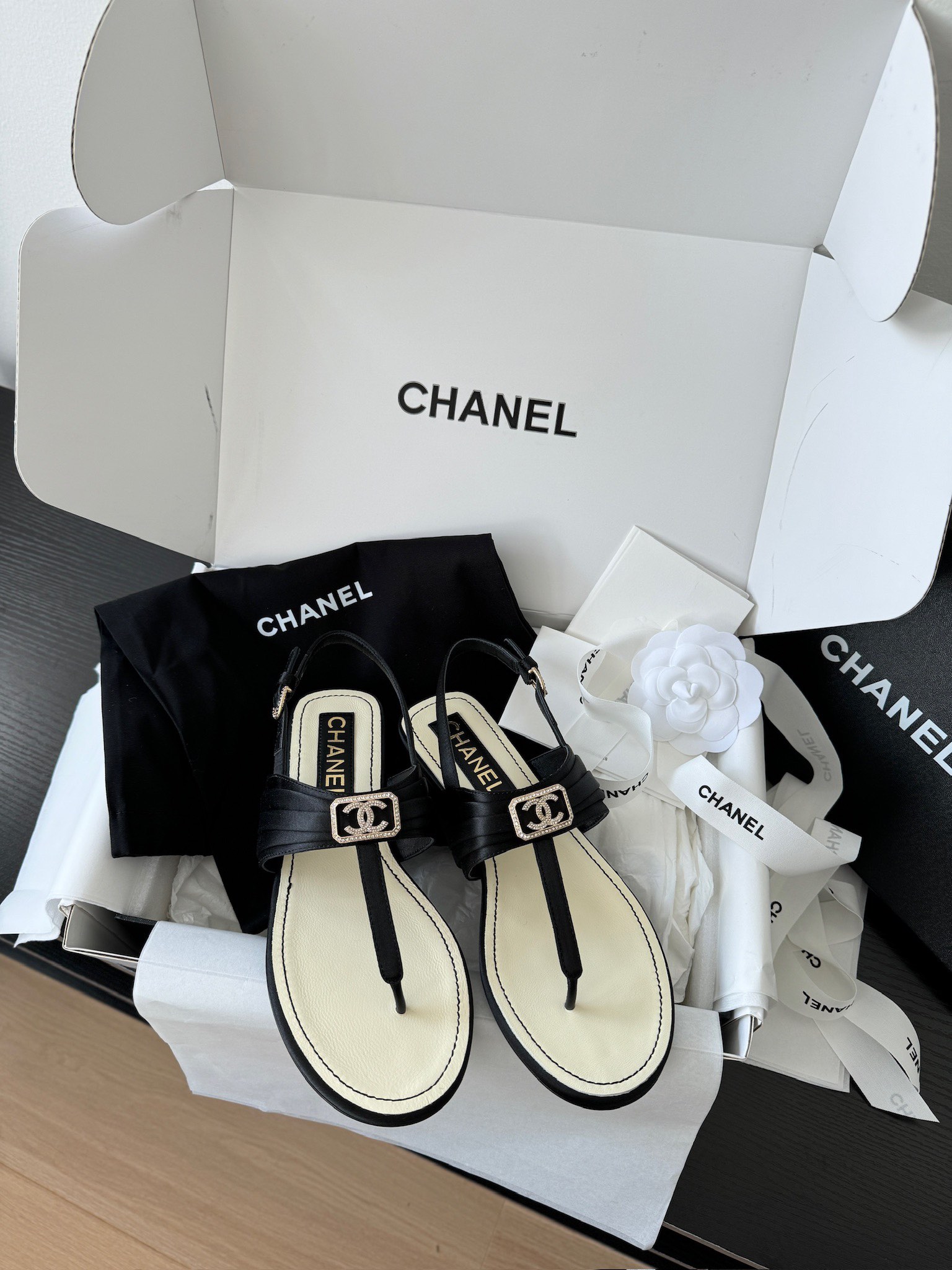 샤넬 CHANEL 샌들