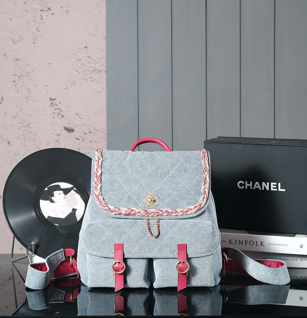 샤넬 Chanel Backpack Black