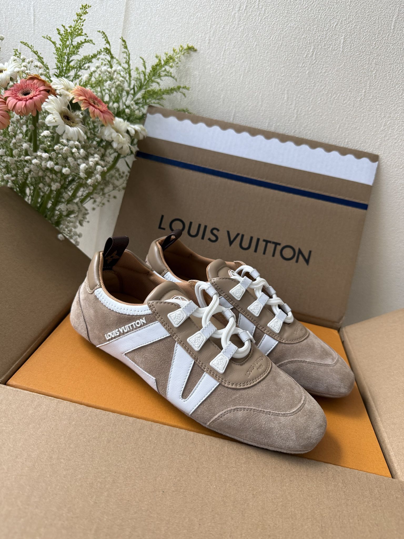 루이비통 Louis Vuitton 스니커리나