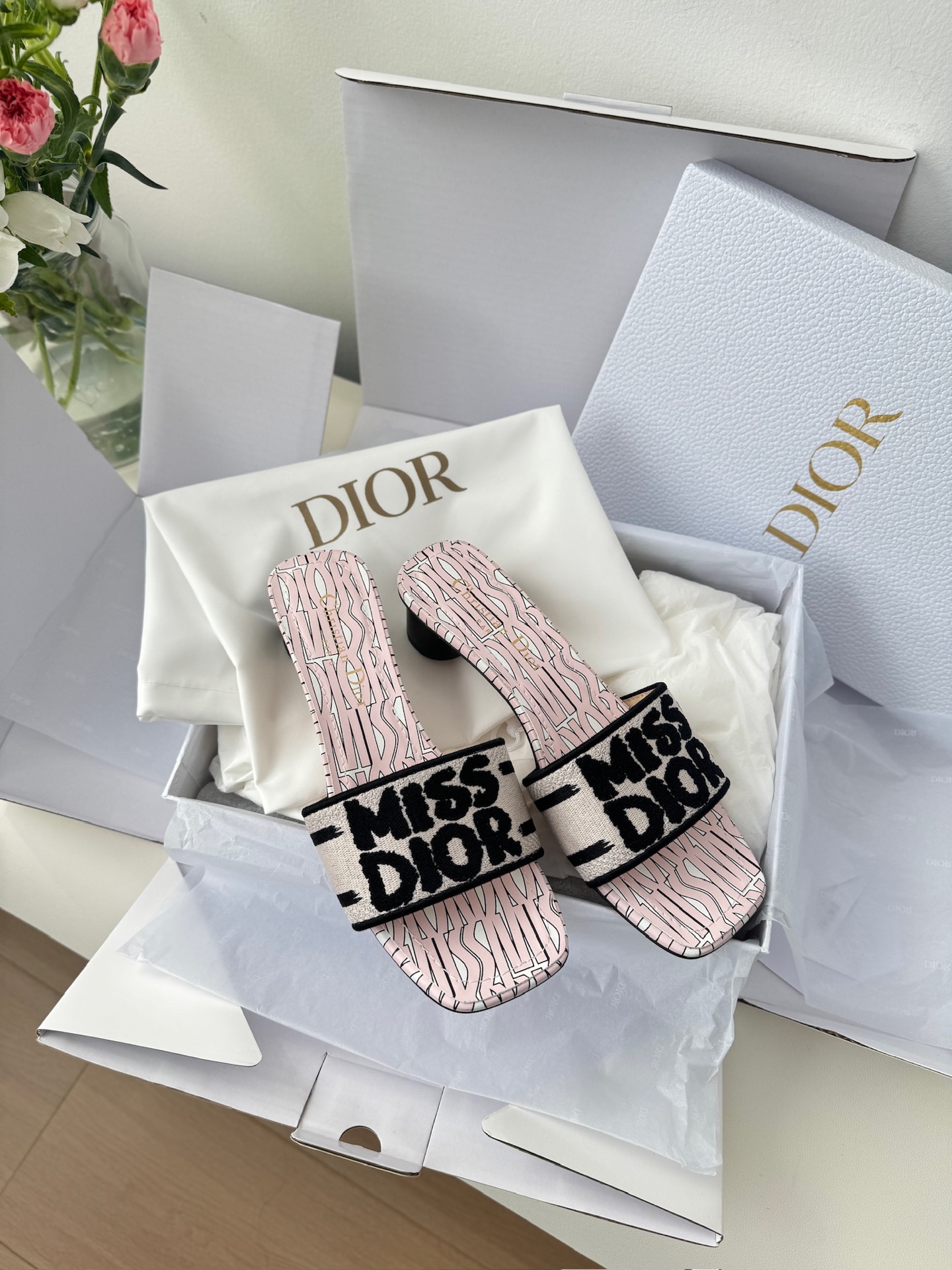 디올 Dior 하이힐