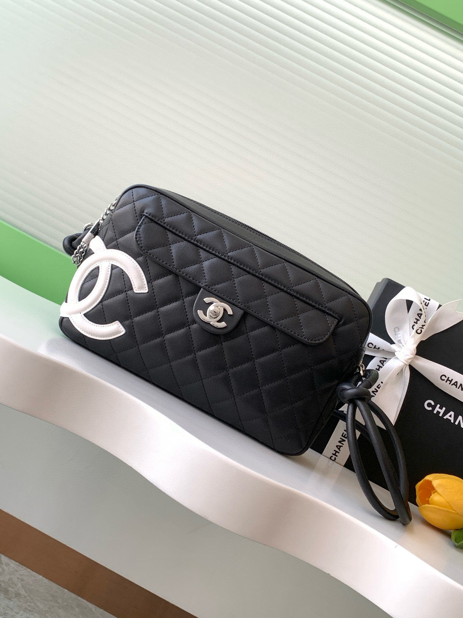 샤넬 Chanel AS6326 Black&White 26cm