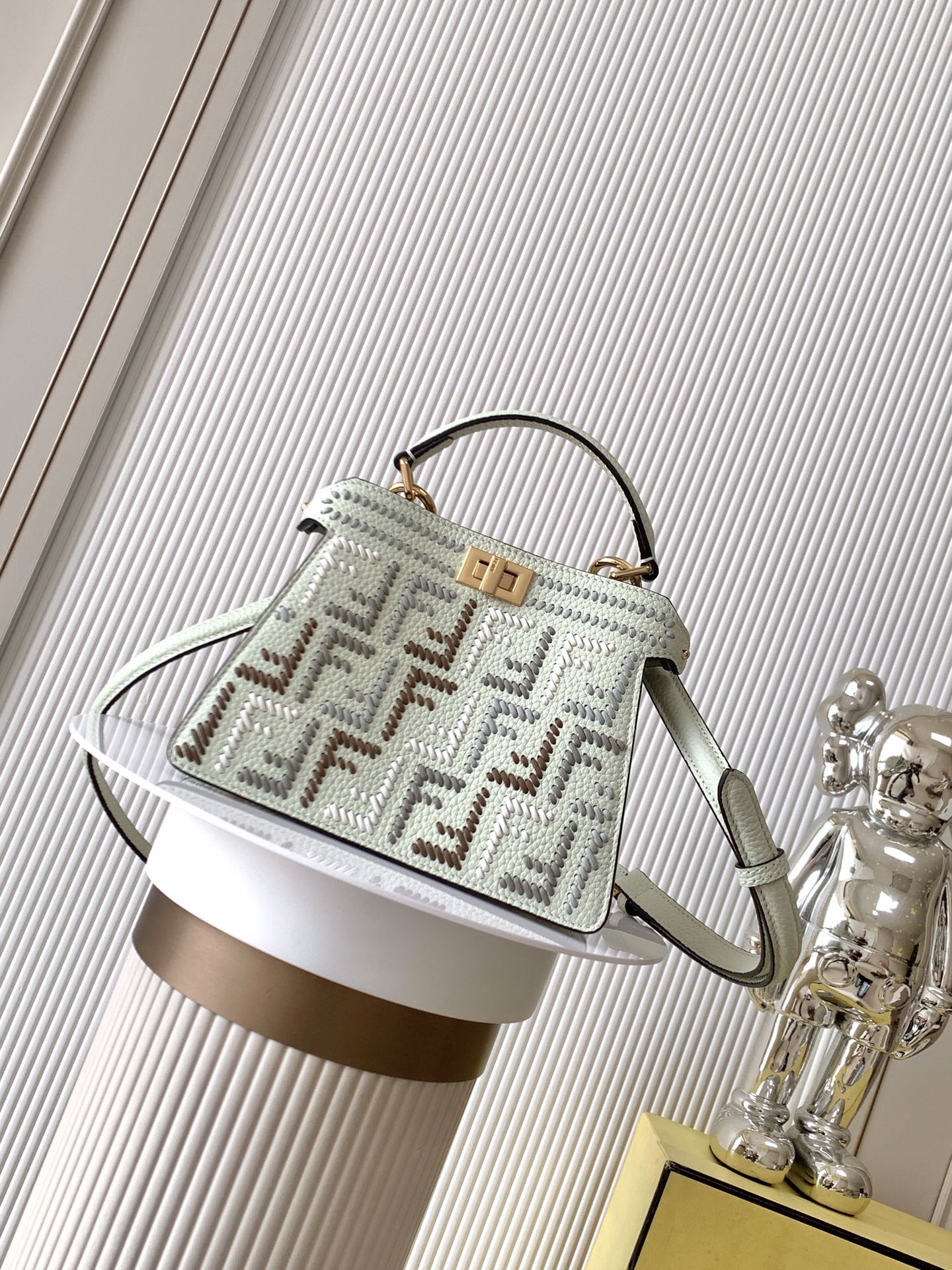 펜디 FENDI 5523-1 Peekaboo Iseeu Padded Leather Petite Bag 20CM