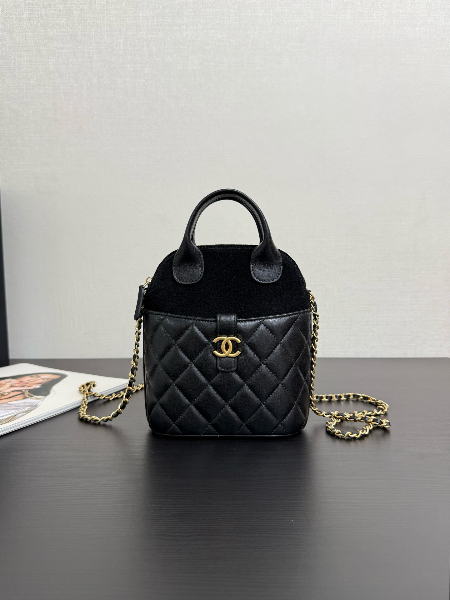 샤넬 Chanel 25A AP4742 Clutch with chain 99490 Black