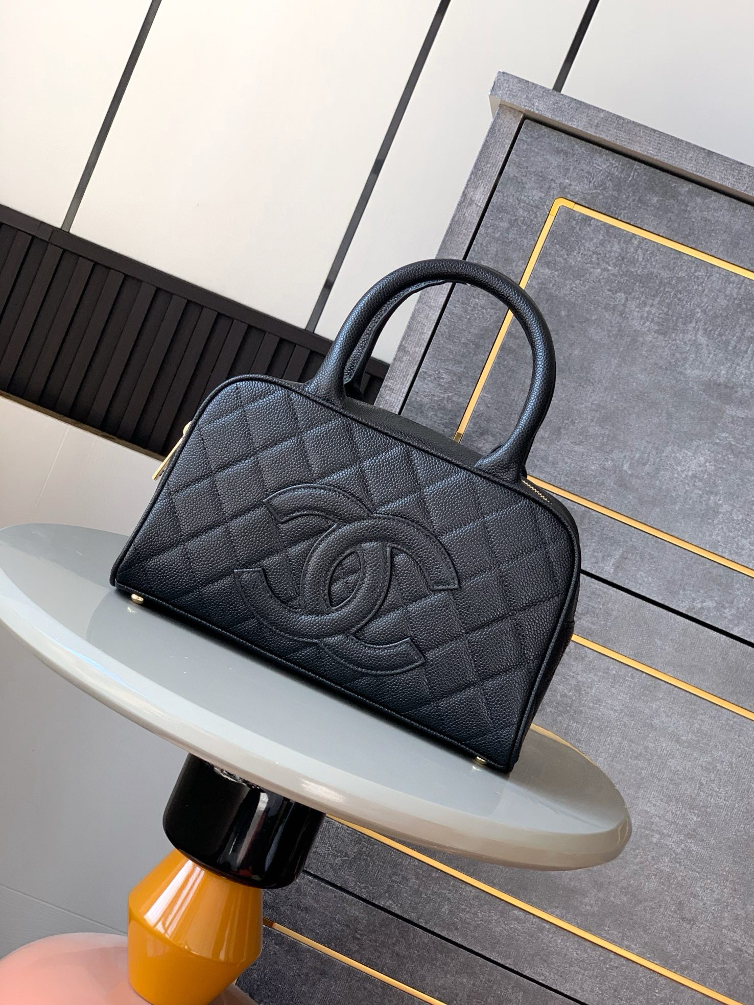 샤넬 Chanel Bowling Bag Black 25cm