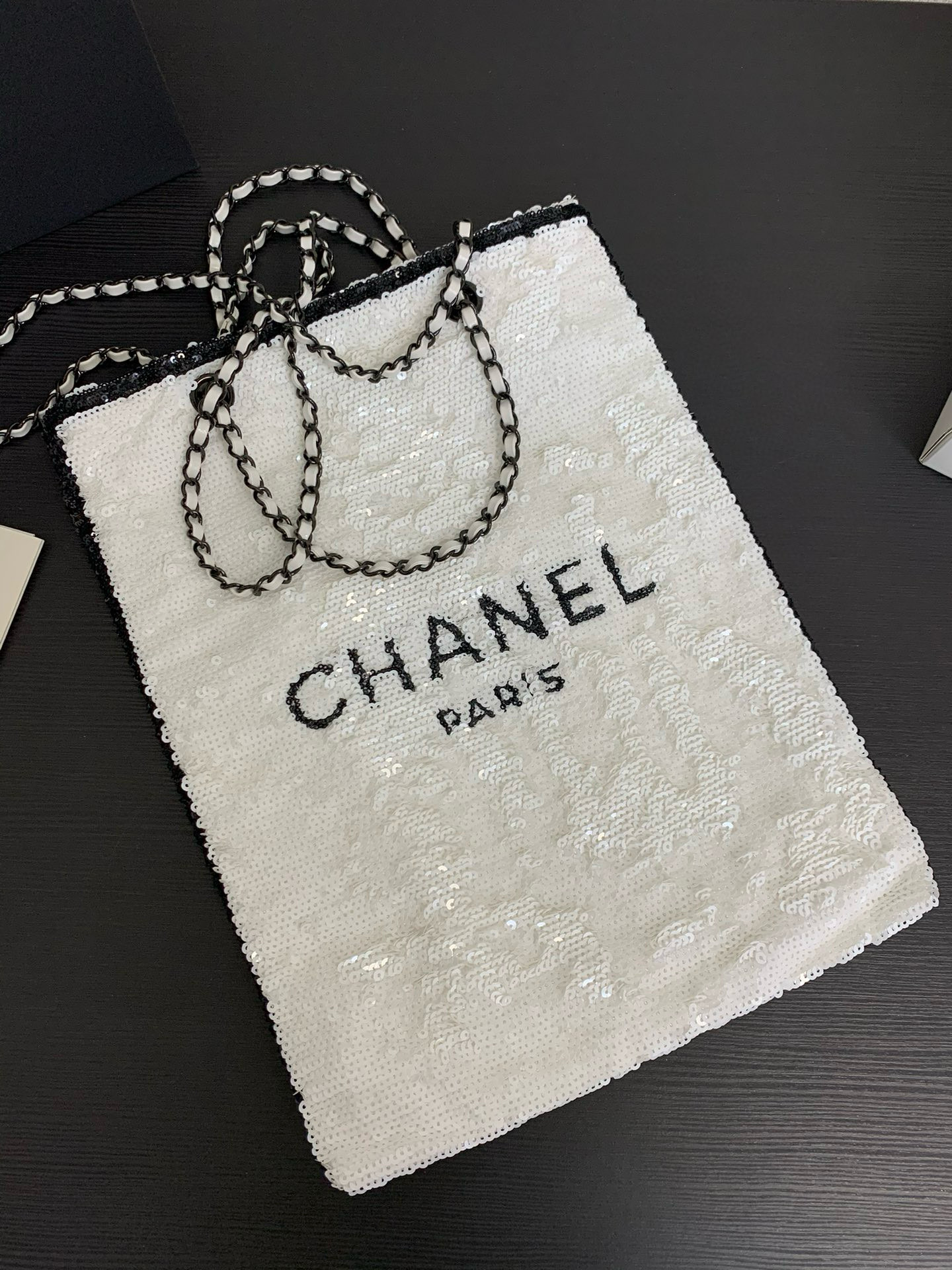 샤넬 Chanel 24s 4856 Tote bag White 30cm