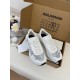 발렌시아가 Maison Margiela 스니커즈