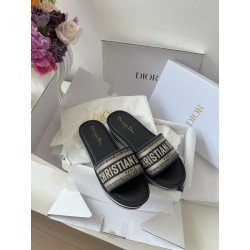 디올 Dior  슬리퍼