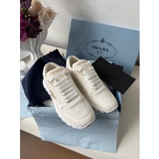 프라다 Prada 스니커즈