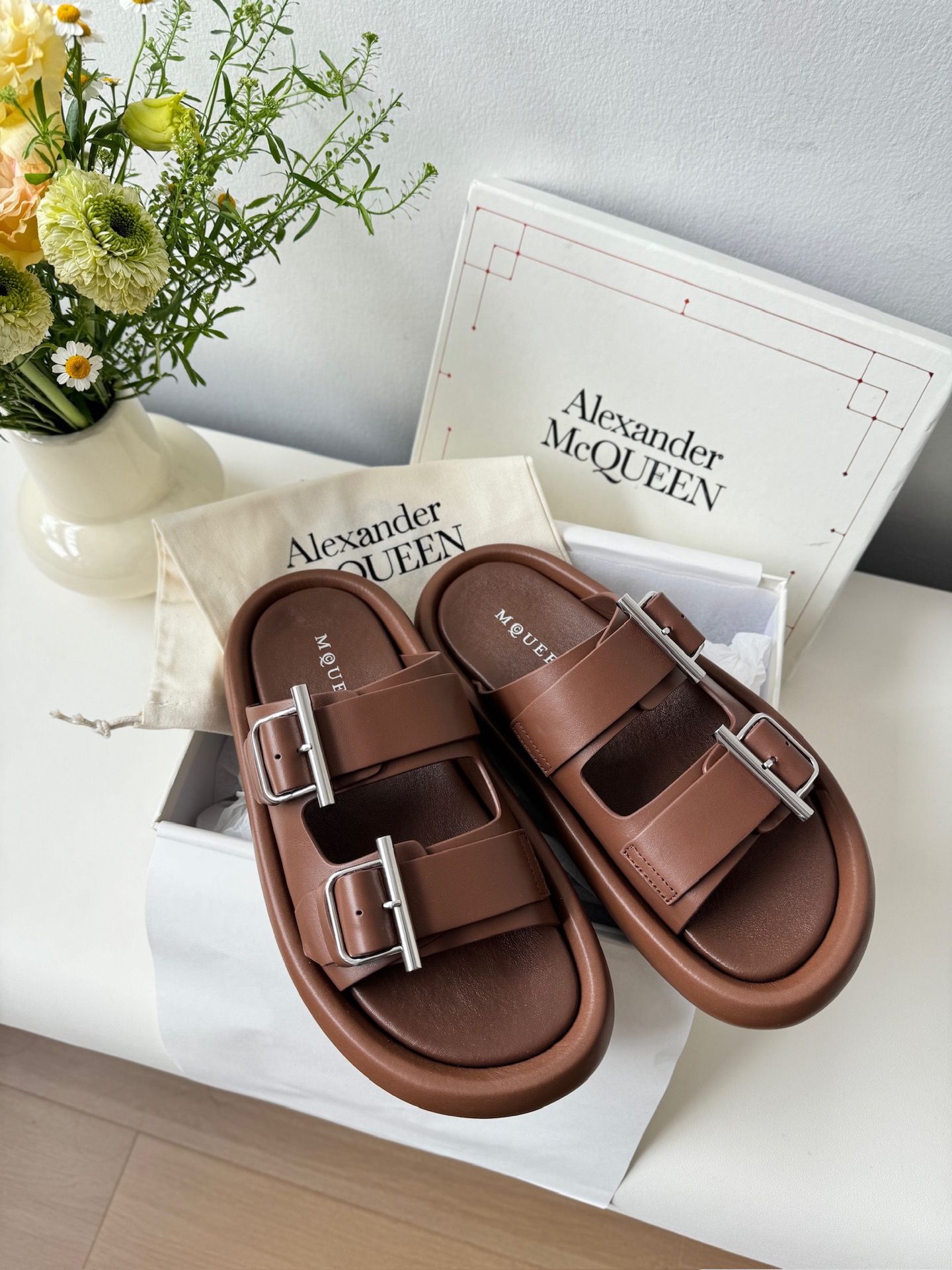 알렉산더 맥퀸 Alexander McQueen 슬리퍼