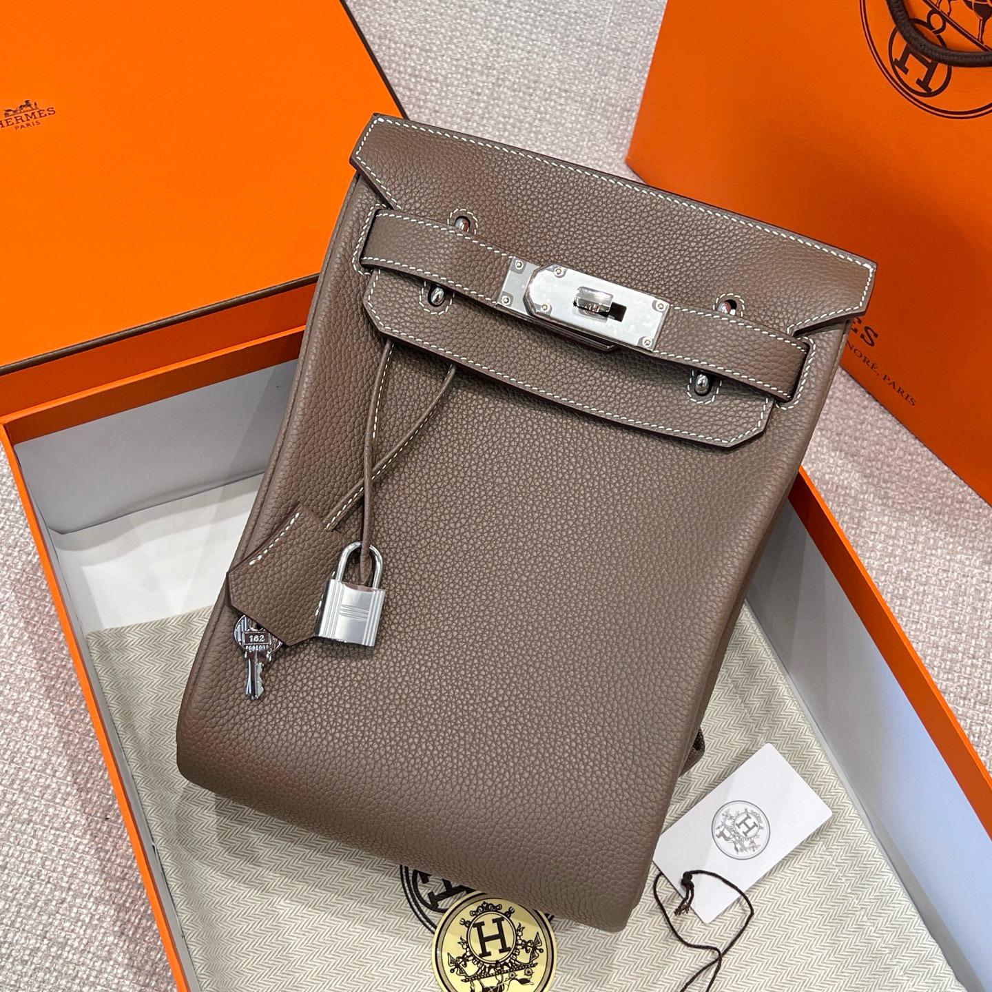 에르메스 Hermes Hac a dos Germany Leather 18 Etoupe/silver