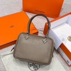 에르메스 Hermes Plume chèvre 18 Etoupe/silver