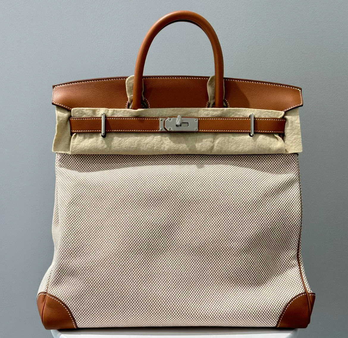 에르메스 Hermes Birkin Hac 40cm Togo and canvas 37 Gold/silver