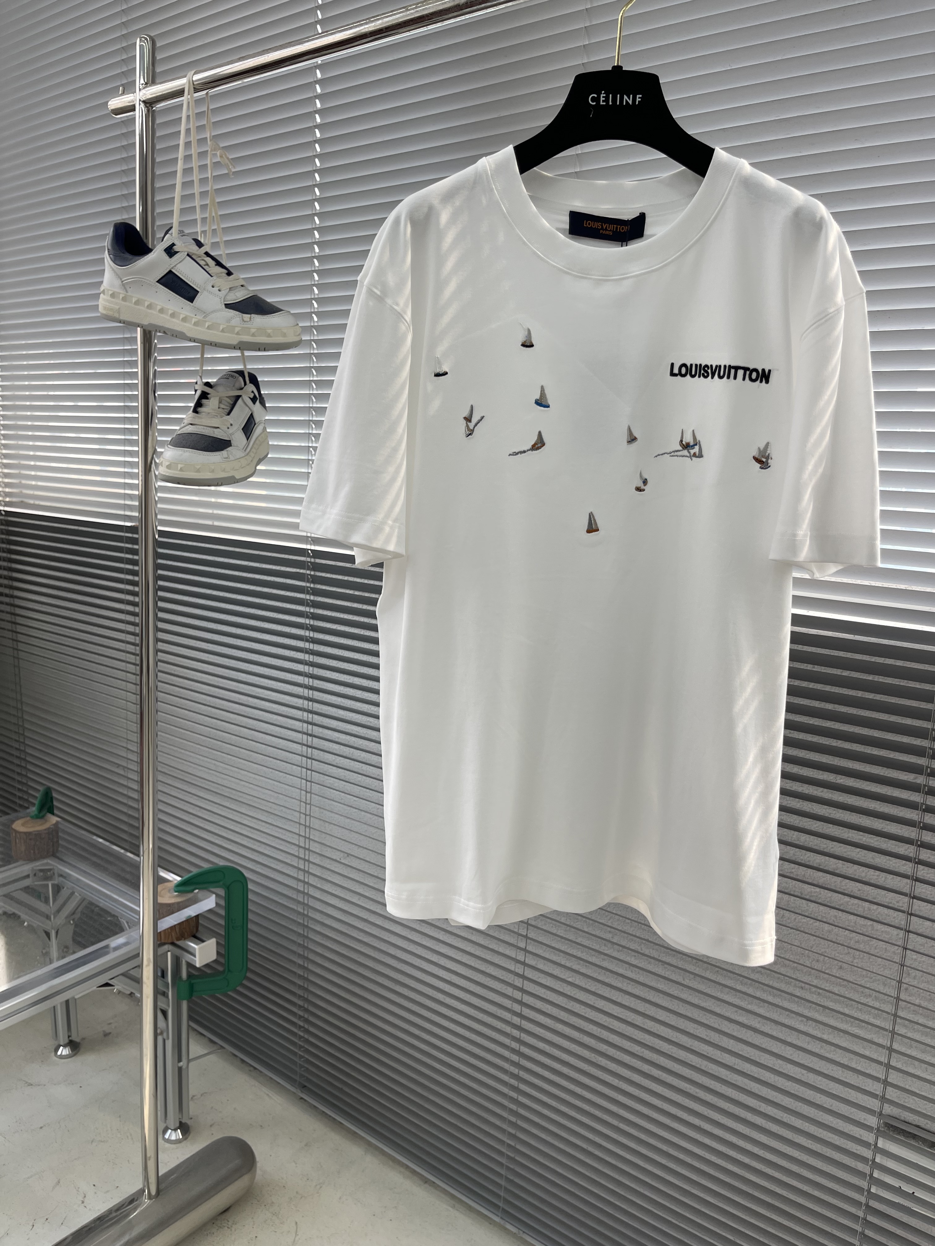 루이비통 Louis Vuitton 반팔 티셔츠