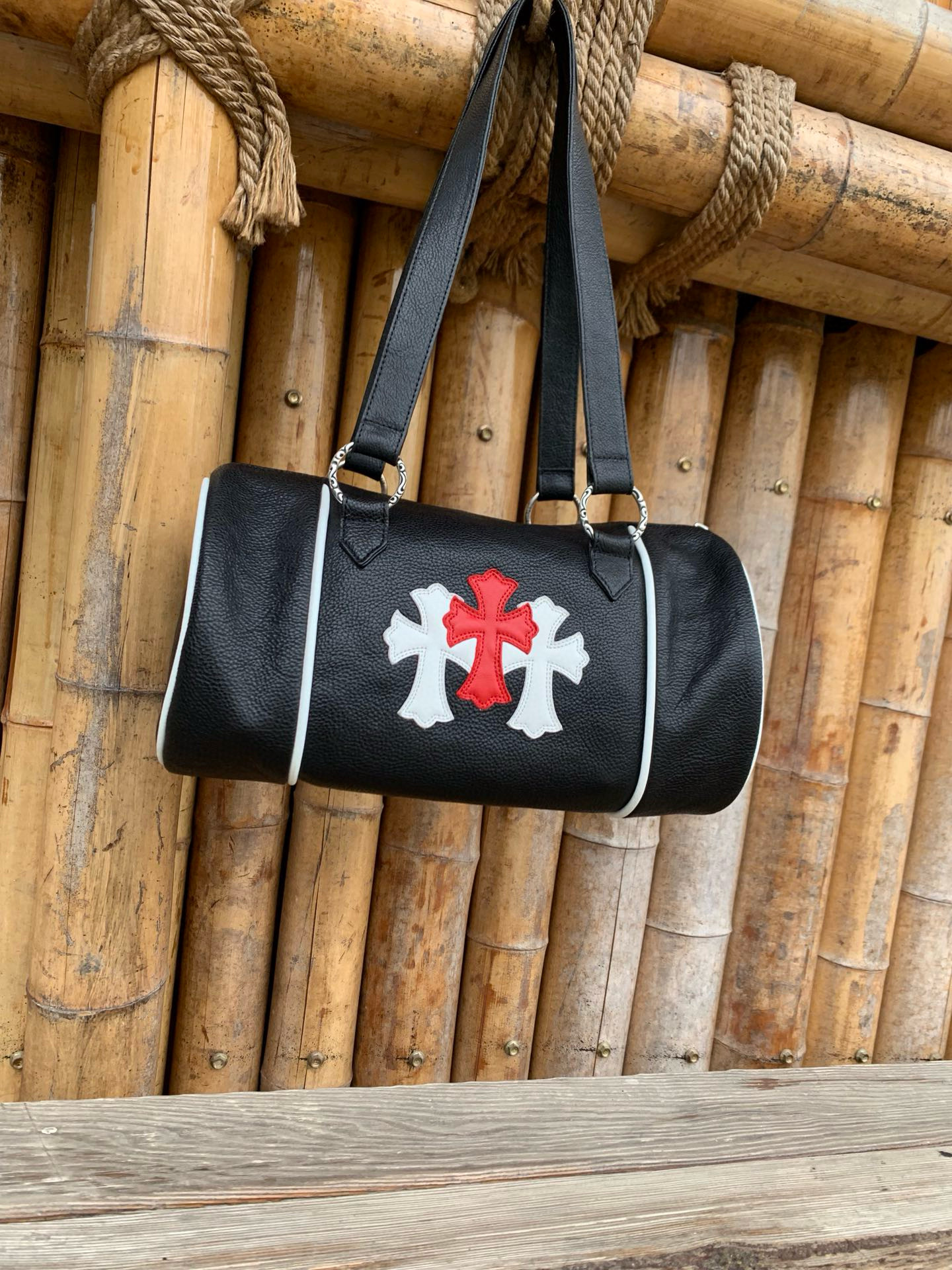 크롬하츠 Chrome Hearts CHB055 탑 핸들백 Black