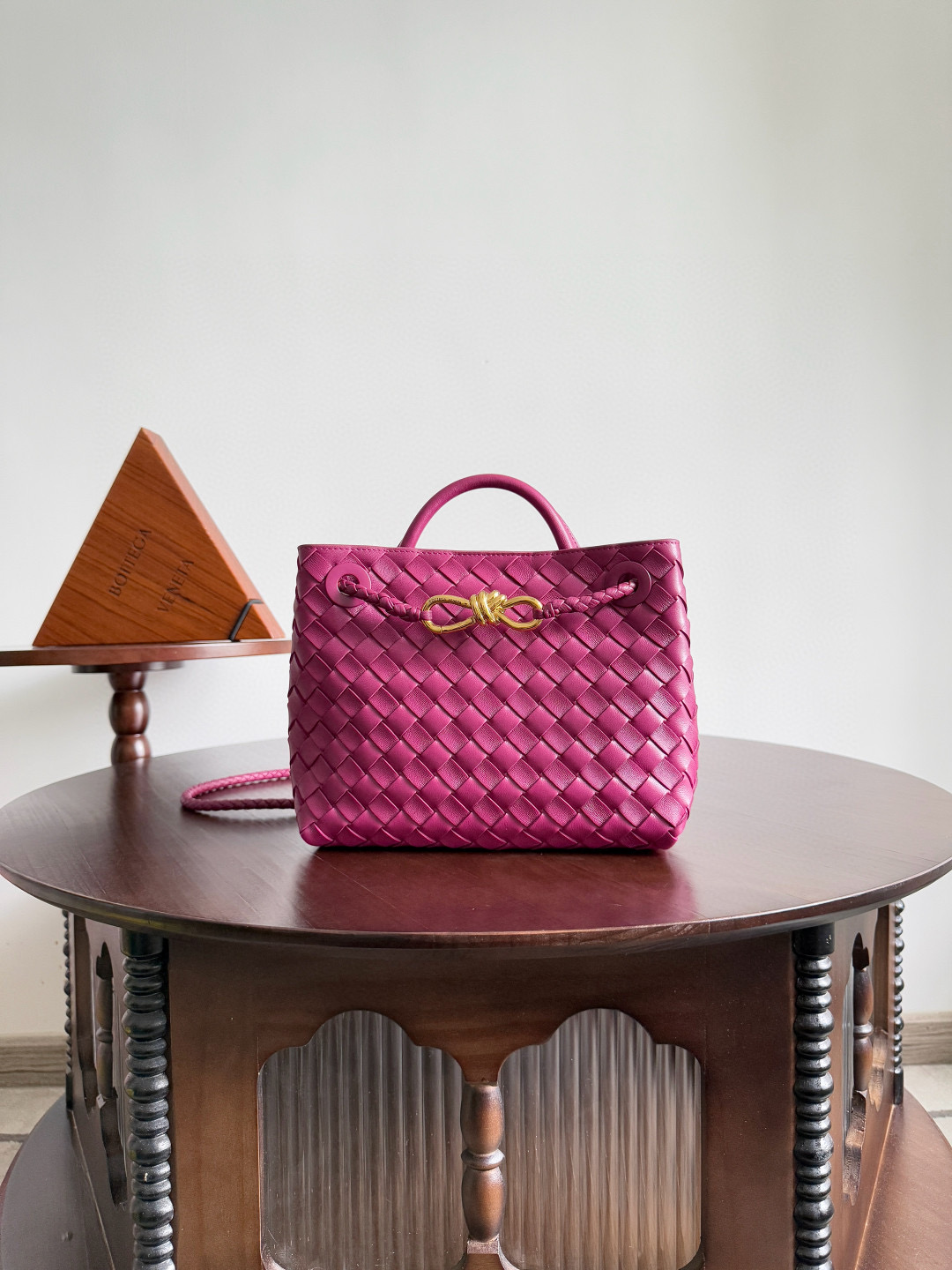 보테가 베네타 Bottega Veneta 743568 Andiamo 25cm