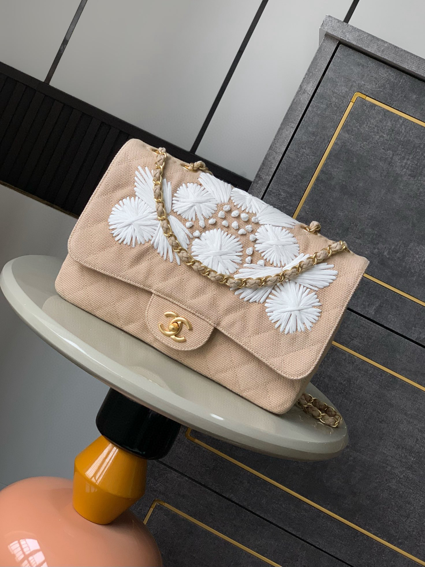 샤넬 Chanel Medium Classic Flap Bag Apricot 26cm