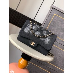 샤넬 Chanel Medium Classic Flap Bag Black 26cm
