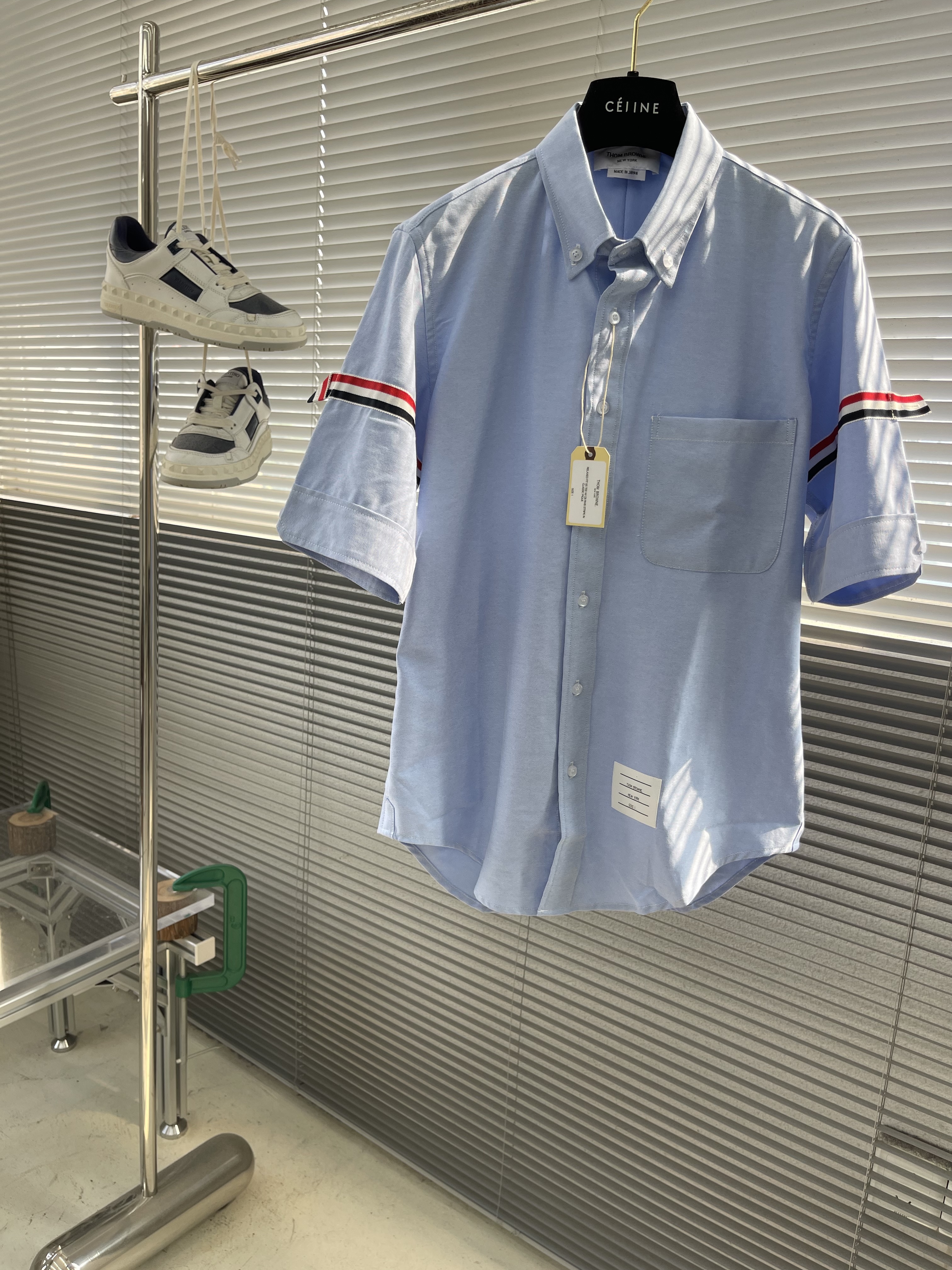 톰브라운 Thom Browne 반팔셔츠