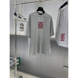 지방시 Givenchy 세트
