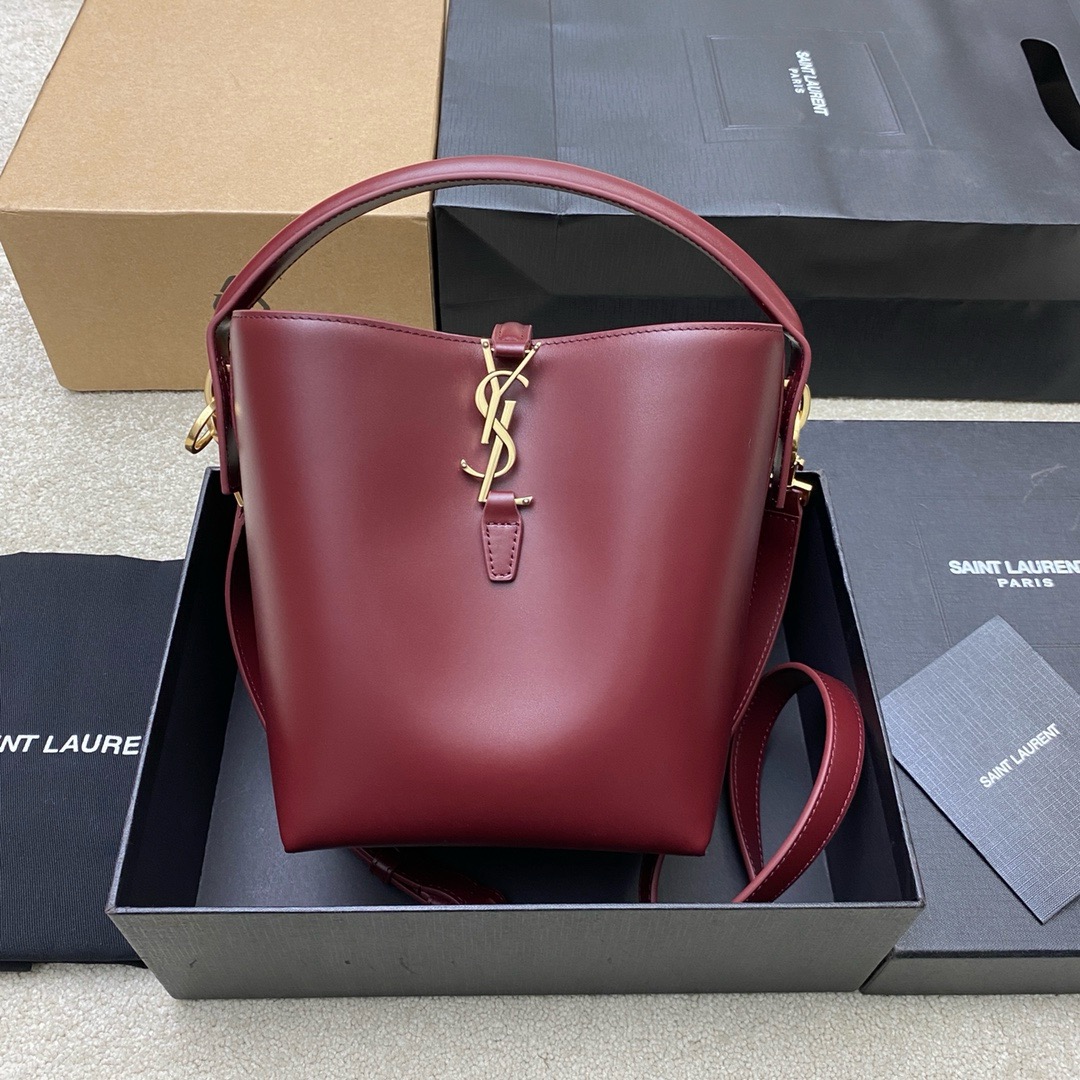 생로랑 Saint laurent/YSL 749036 Le 37 Small In Shiny Leather