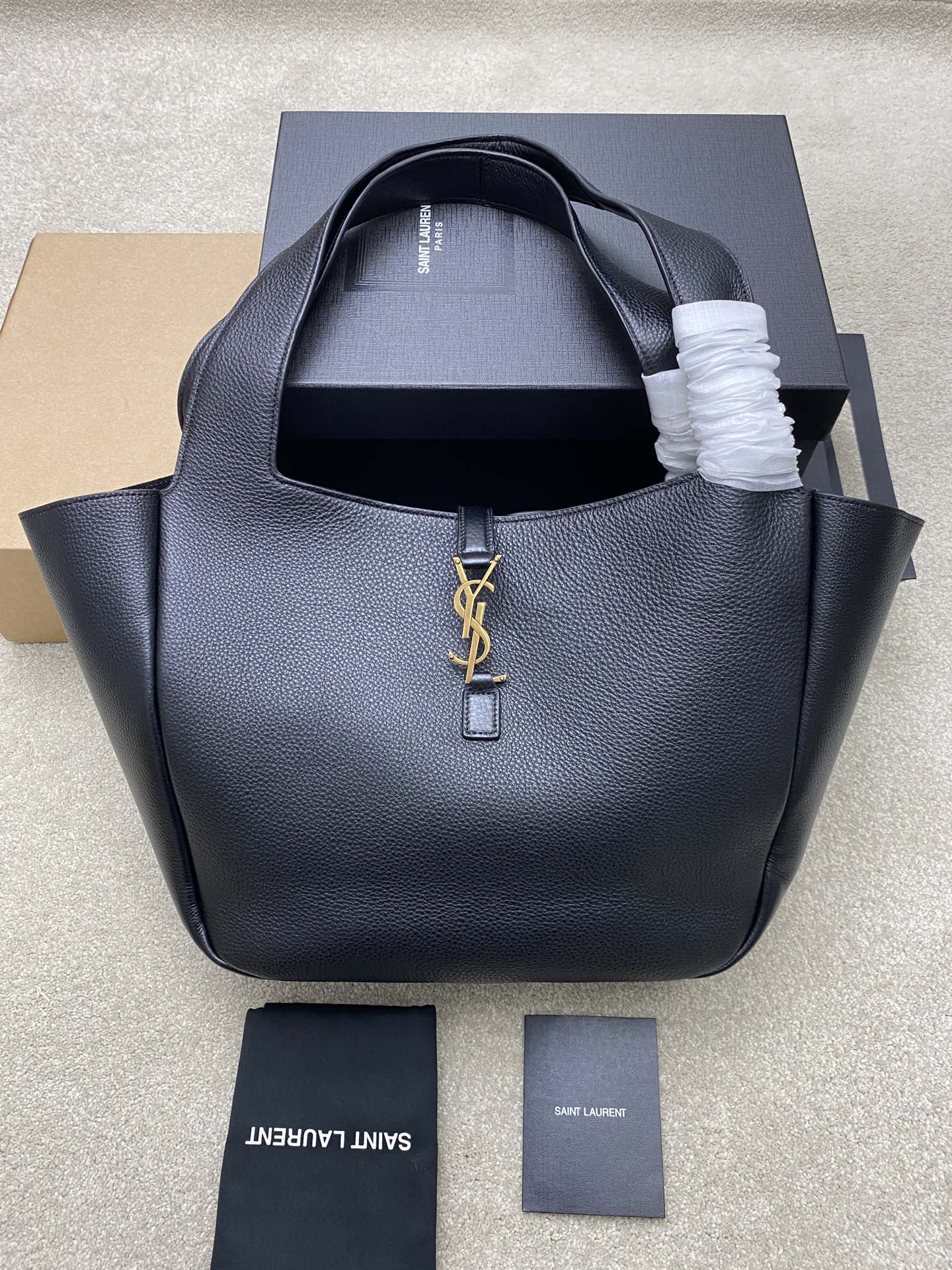 생로랑 Saint laurent/YSL 763435 Bea Tote In Grained Leather Black 50CM