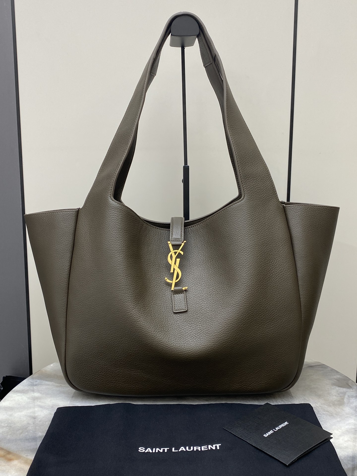 생로랑 Saint laurent/YSL 763435 Bea Tote In Grained Leather 50CM