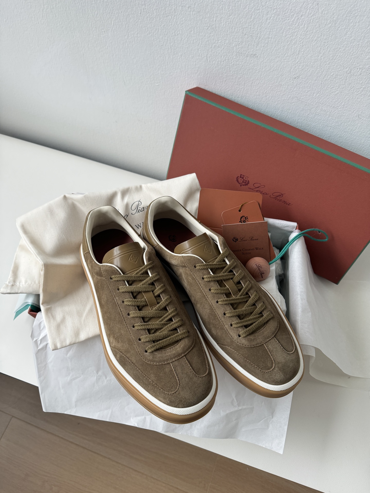 로로피아나 Loro Piana 플랫