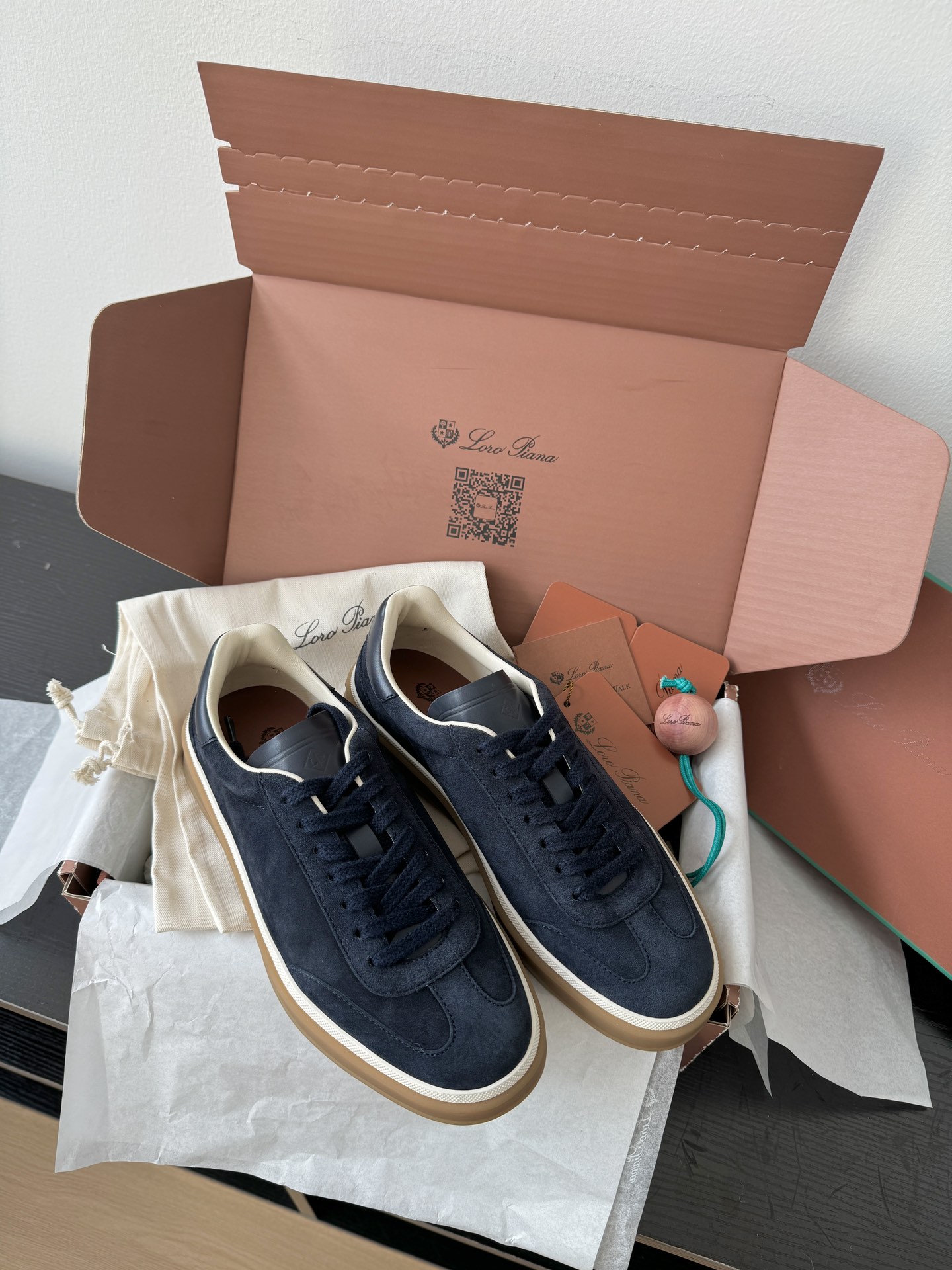 로로피아나 Loro Piana 플랫