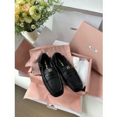 미우 미우 Miu Miu 로퍼