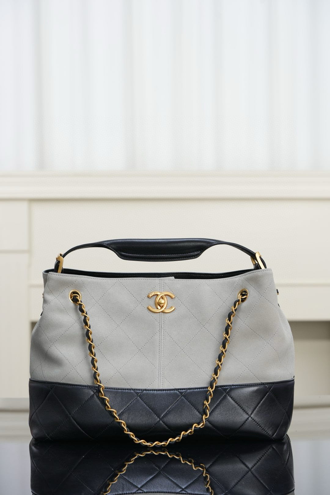 샤넬 Chanel 25A Small Shopping Bag AS5634 Grey & Black 24cm