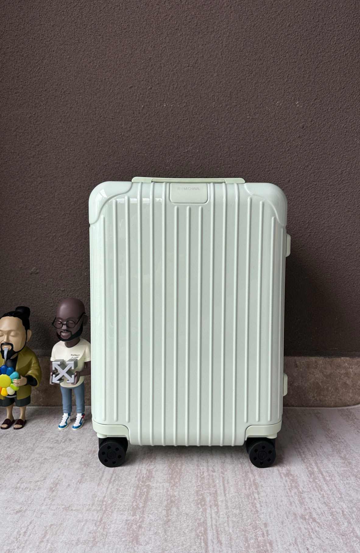 Rimowa Essential 캐리어 폴리카보네이트 Mint green