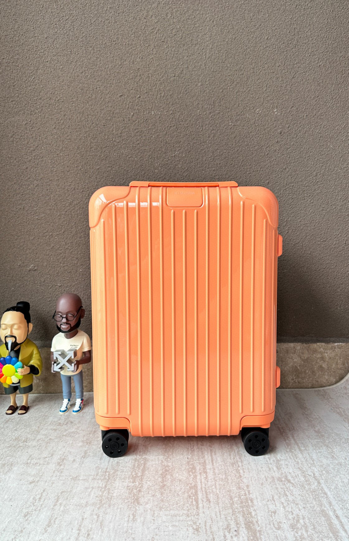 Rimowa Essential 캐리어 폴리카보네이트 Orange