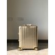 Rimowa Original 925 캐리어 알루미늄 22” gold