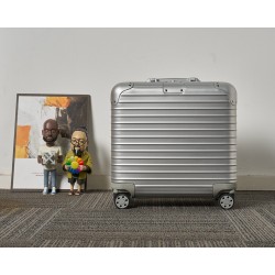 Rimowa Original Compact 925CT 캐리어 알루미늄 18“ silver