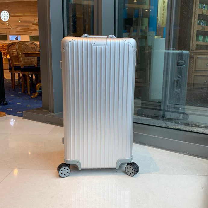 Rimowa Original Trunk 925 캐리어 알루미늄 silver
