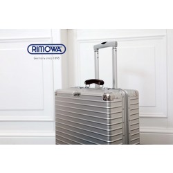 Rimowa 캐리어 알루미늄 19